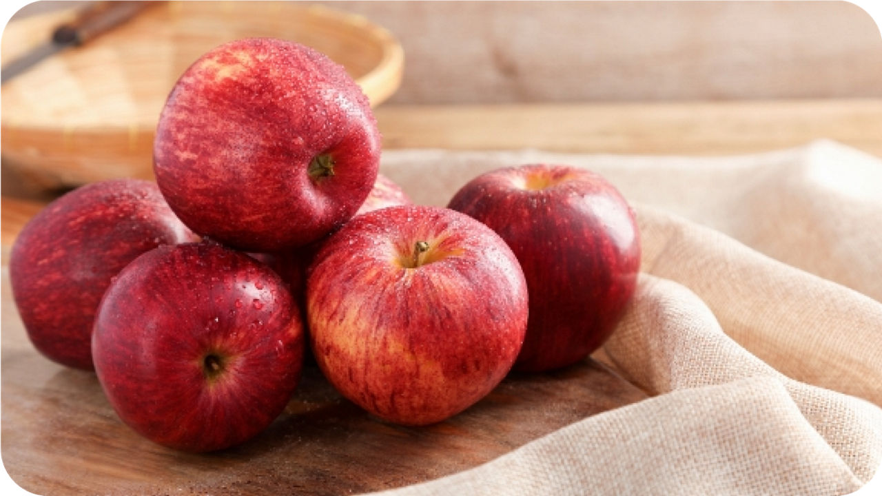 Image of some apples