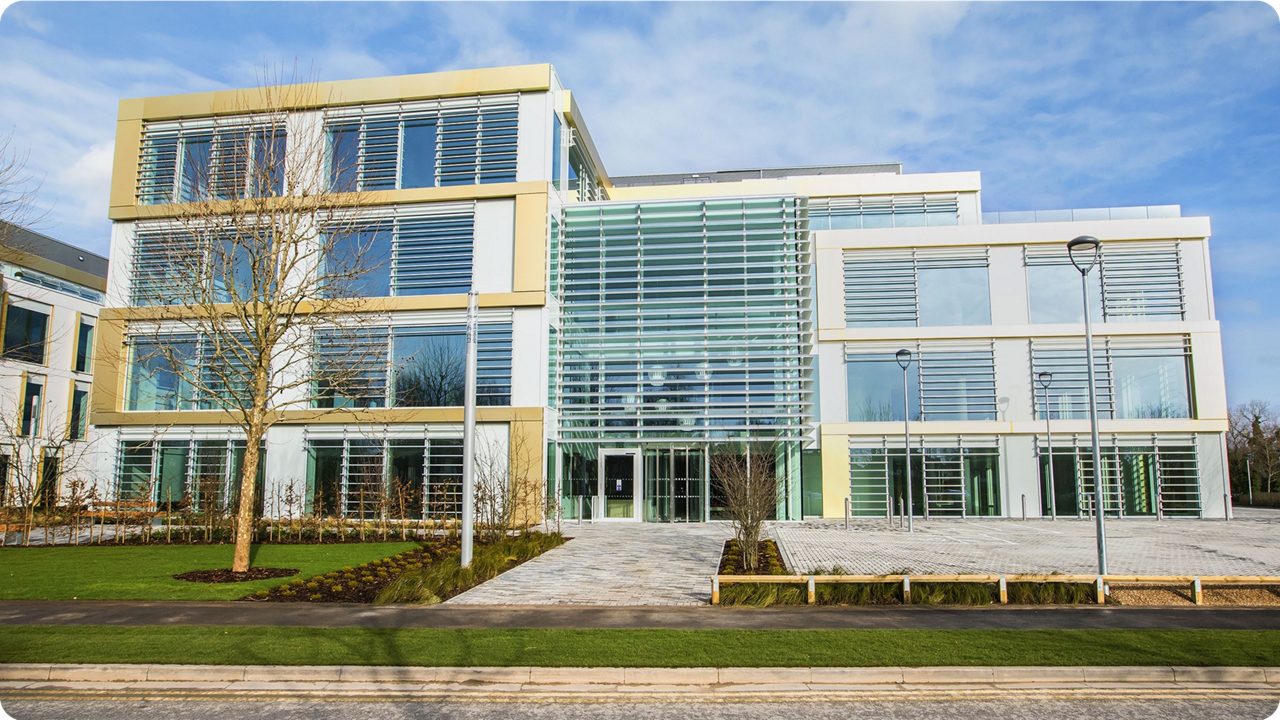 Exterior of Astellas’ office serving established markets across Europe and Canada, supporting regional coordination and operations.