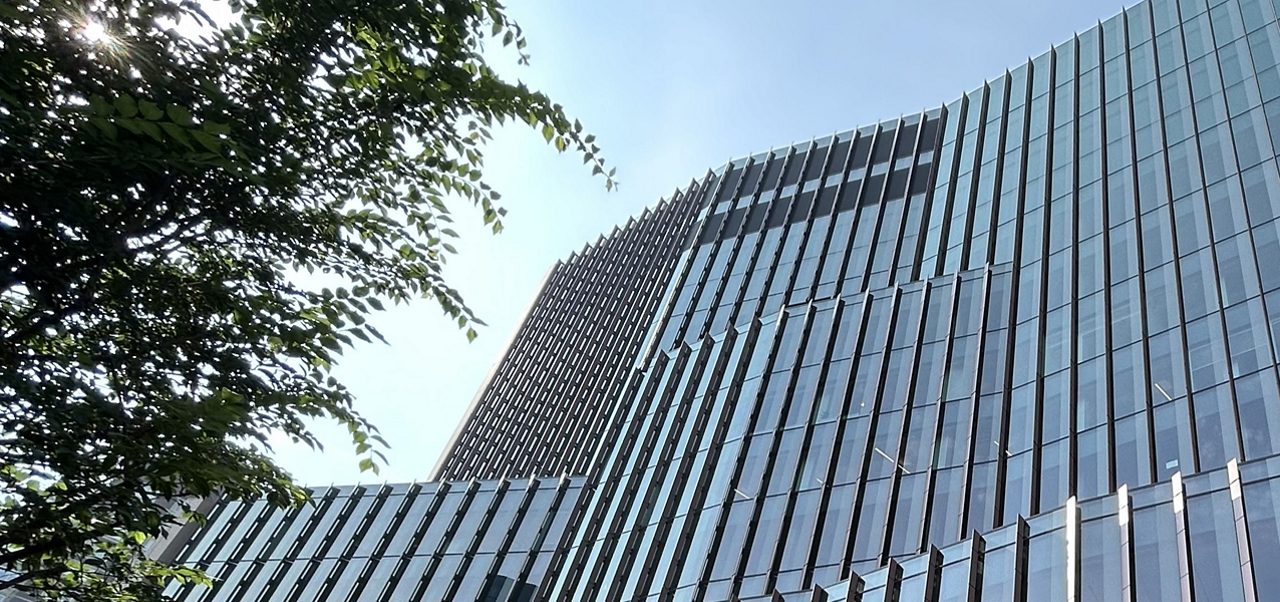 Office exterior housing Astellas’ SakuLab Cambridge incubator space in Cambridge.