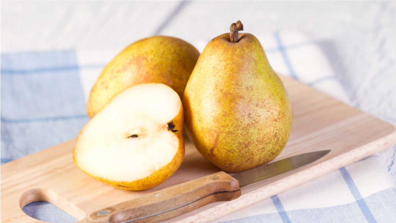 Image of some peeled pears