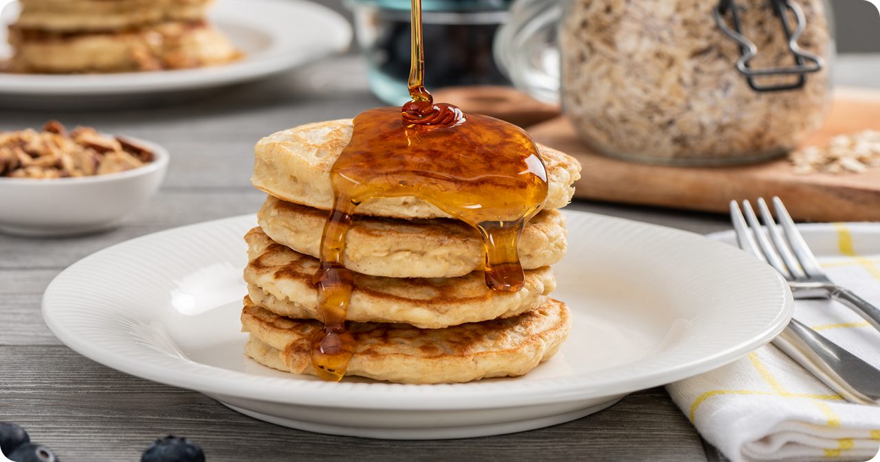 Image of Low-fat Oatmeal Pancakes